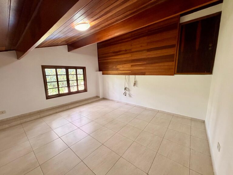 f34b5714-9982-4dfb-bdf3-2c5c5bc7dcf3