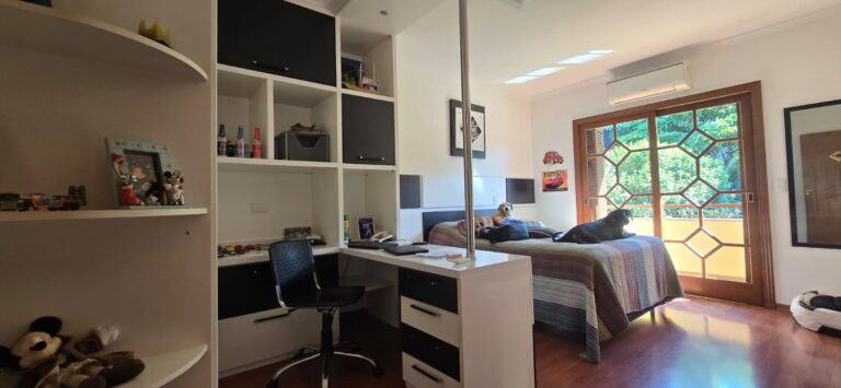 2f1c7528-71b8-415a-bbb9-cf90aa11feeb