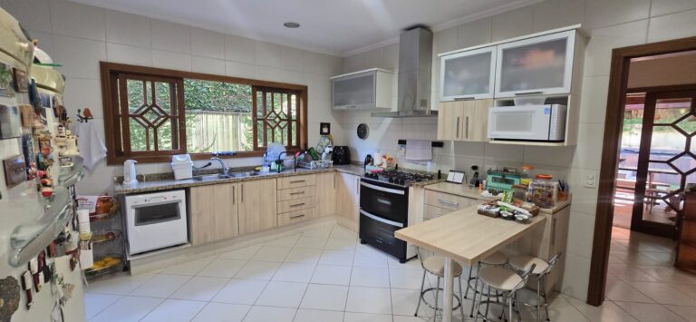 3a09b0a4-82a9-40ca-bbc6-fac27a3247bd