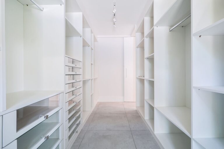 7746df57-e63a-415b-9a21-6aeca17298e6