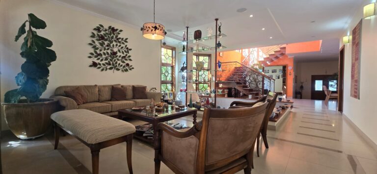 e1064197-a205-47a5-b912-fa8760958858