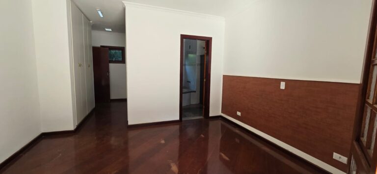 fe43ba9f-2876-4b49-8fbc-e67d4ddefd0b