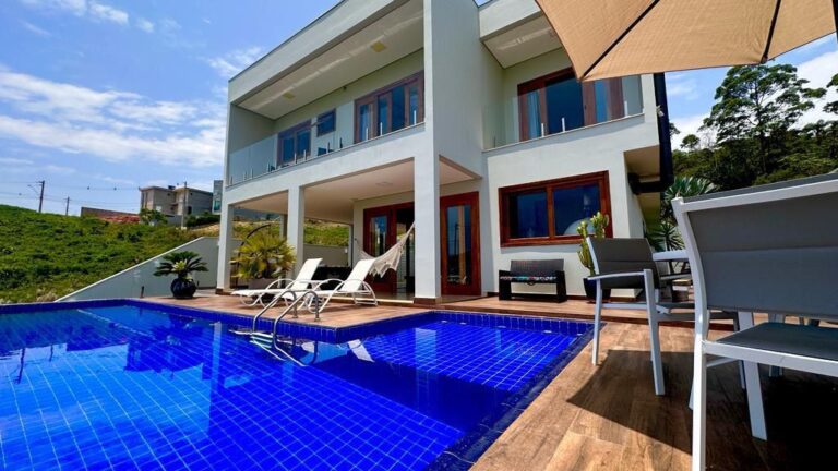 dfed13a7-e1f8-4f14-ad5f-d51bc2f7781e