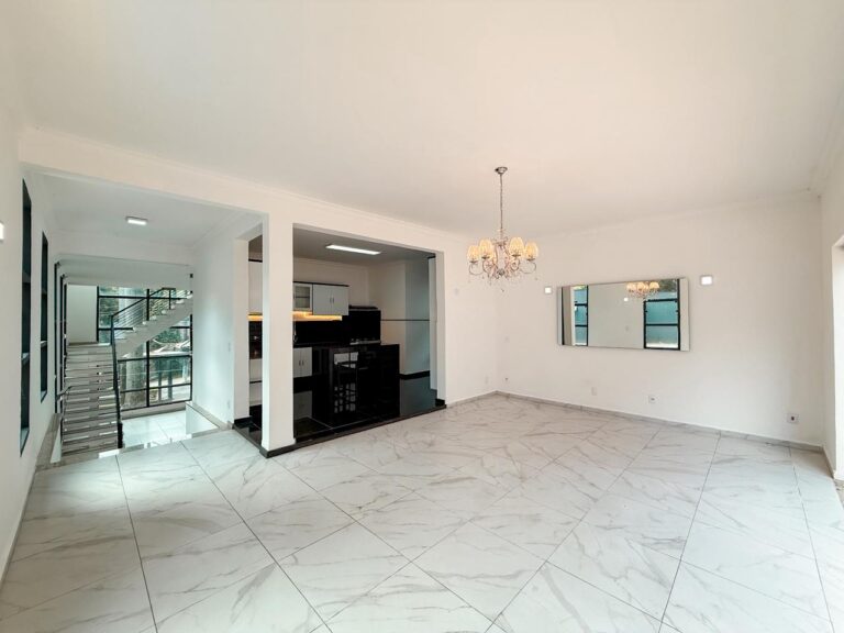 WhatsApp Image 2026-04-07 at 18.05.33