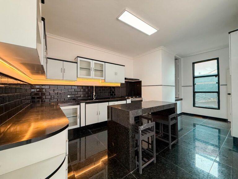 WhatsApp Image 2026-04-07 at 18.05.34