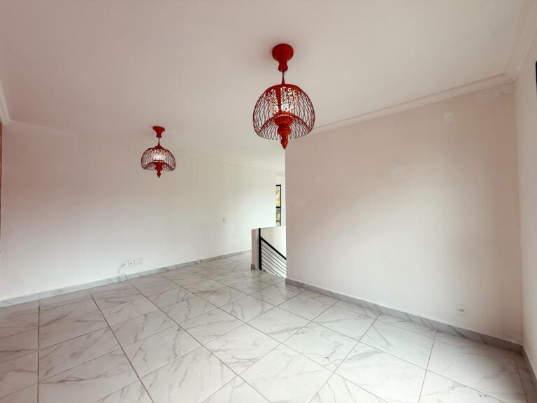 WhatsApp Image 2026-04-07 at 18.05.42