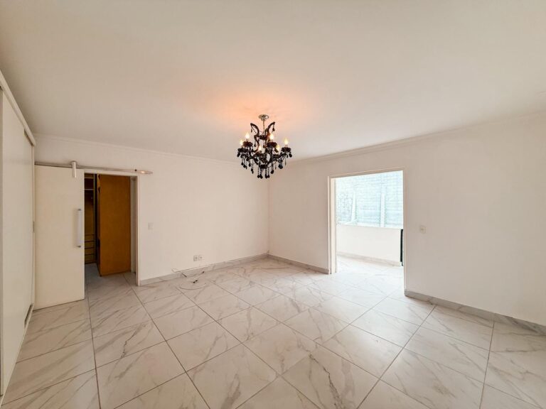 WhatsApp Image 2026-04-07 at 18.05.46