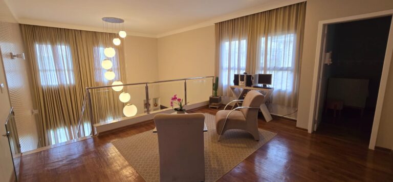 7edb99de-413d-4972-8d93-813362ccb0f5