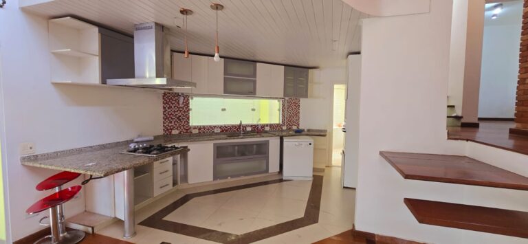 9c38bb65-eb88-475c-8b35-df9a07d42474