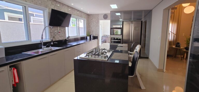 de968826-3855-445a-9b32-8e7b5f6d245d