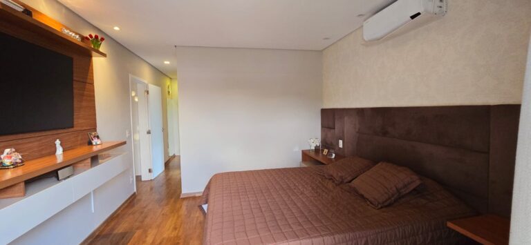 eba2775d-4ce5-4c0b-a0a1-33510419561a