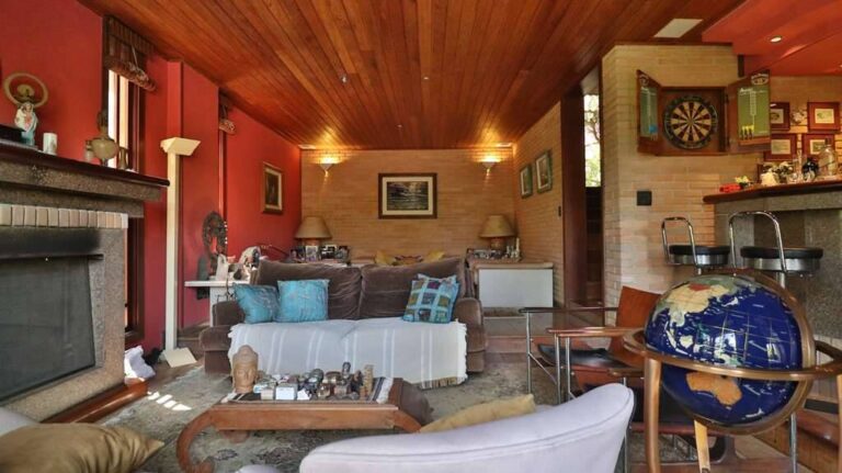 La photo IMG_1890.jpeg a été réduite de 92.96 % le Terça-feira 06 Maio 2025 à 21:05 par Photo Réducteur v4.10 à télécharger sur http://www.emjysoft.com/