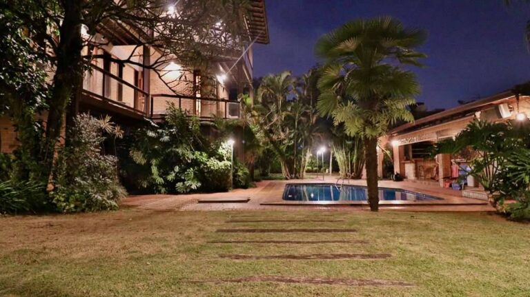 La photo IMG_1987.jpeg a été réduite de 90.37 % le Terça-feira 06 Maio 2025 à 21:05 par Photo Réducteur v4.10 à télécharger sur http://www.emjysoft.com/