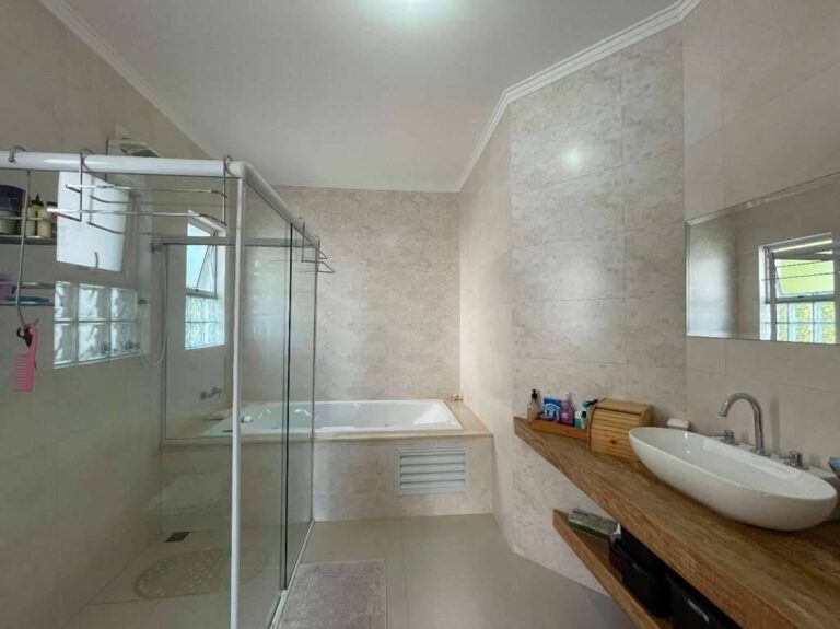 La photo Foto 15-05-2025, 12 40 08 (27).jpg a été réduite de 77.27 % le Quinta-feira 05 Junho 2025 à 17:06 par Photo Réducteur v4.10 à télécharger sur http://www.emjysoft.com/