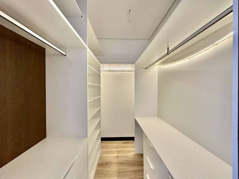 La photo 30.JPEG a été réduite de 92.97 % le Segunda-feira 16 Junho 2025 à 22:06 par Photo Réducteur v4.10 à télécharger sur http://www.emjysoft.com/