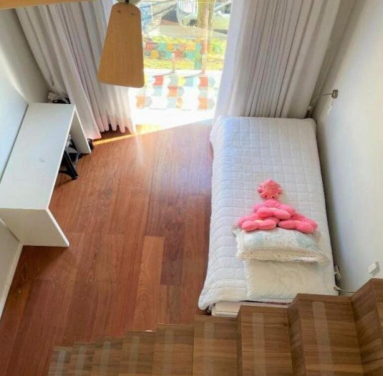 5a371920-4772-4cd0-8273-b881de13926f