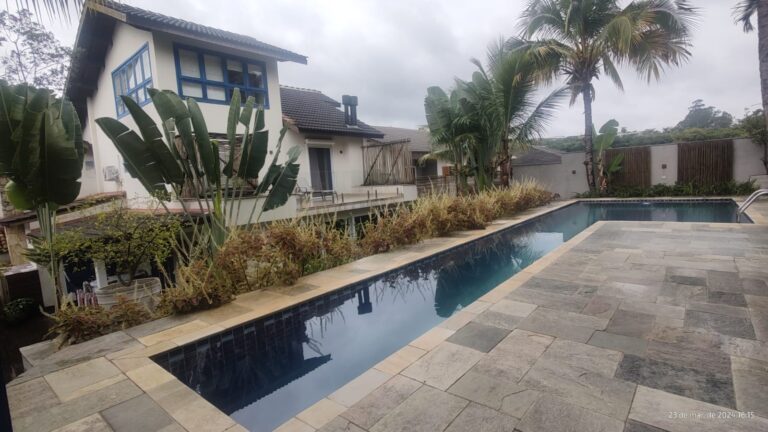 6dc4dc8b-2d20-441d-9292-ca6eea84252d