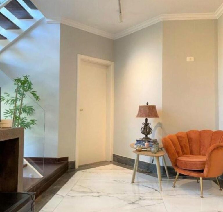 7675dd8d-caa5-4dc6-8fdc-7ddd98930900