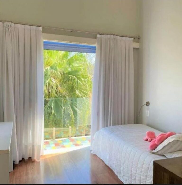 7988ce20-e282-4d7e-8093-0d8d2f075f16