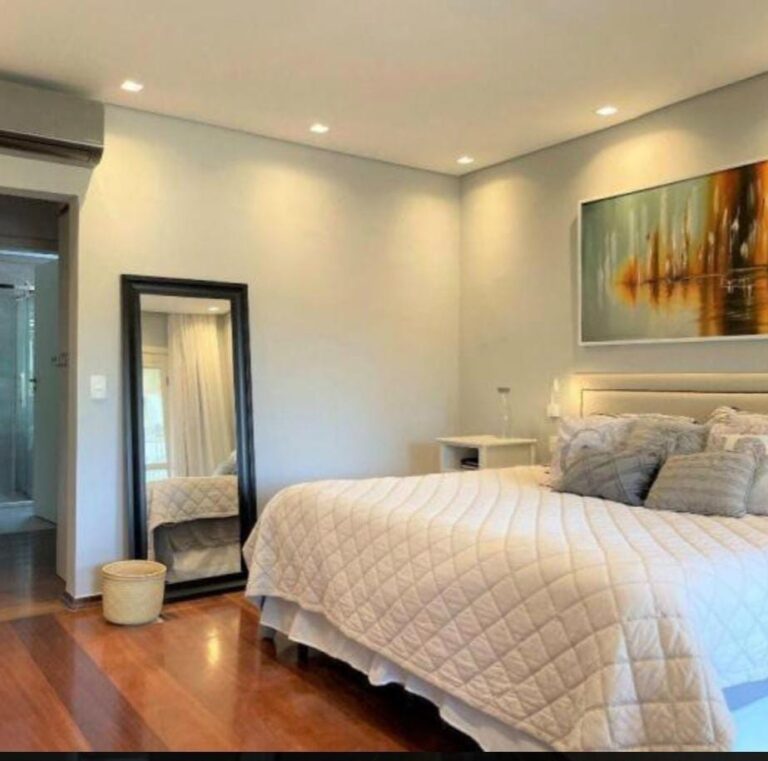 95da051b-322b-4e03-9f3a-b0e57b5e9618