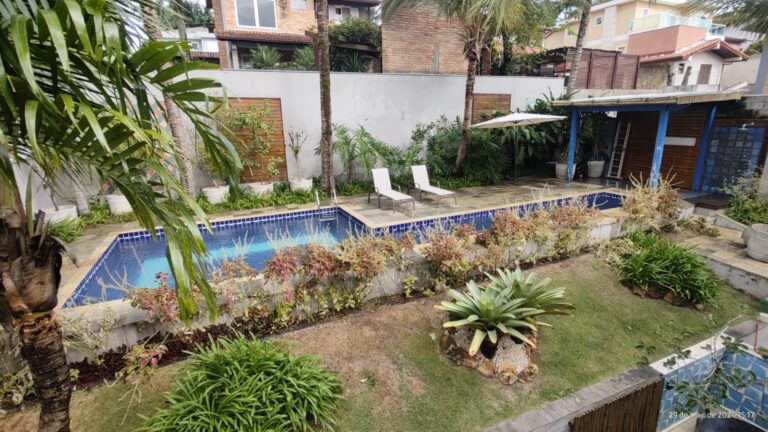 9ffd3b83-026e-4dca-a2d5-de78ba517816