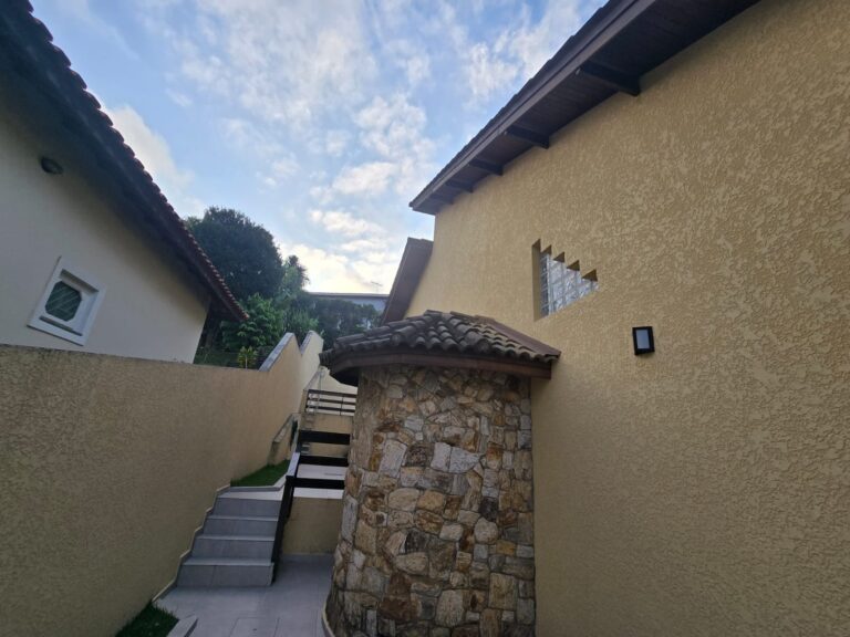 WhatsApp Image 2025-06-12 at 12.07.00 (2)