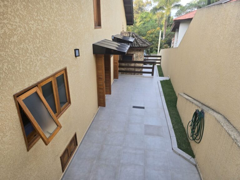 WhatsApp Image 2025-06-12 at 12.07.07 (1)