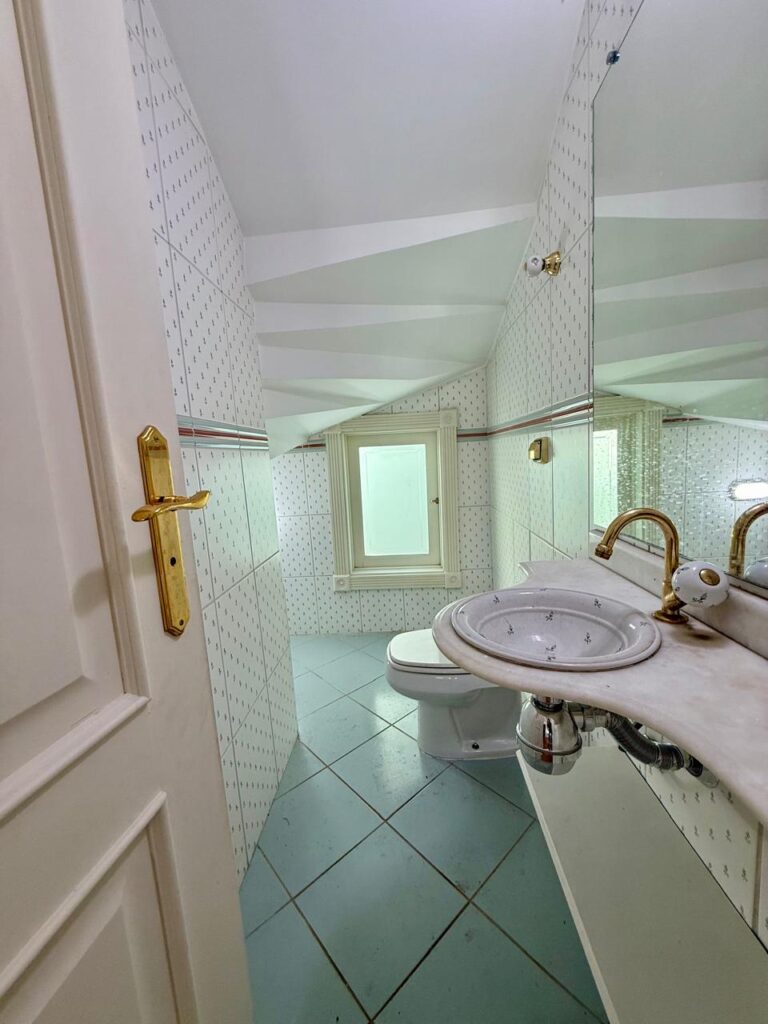 WhatsApp Image 2025-09-05 at 13.47.08 (2)