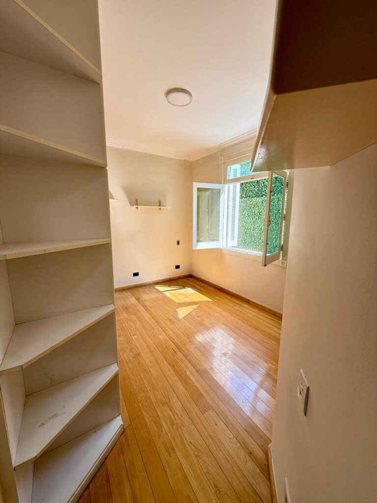 WhatsApp Image 2025-09-05 at 13.47.08 (4)