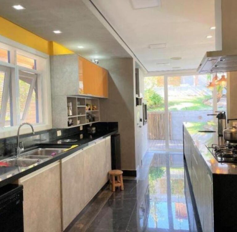 e1d8dcab-5524-4bb6-9007-a2ed42e7ae82