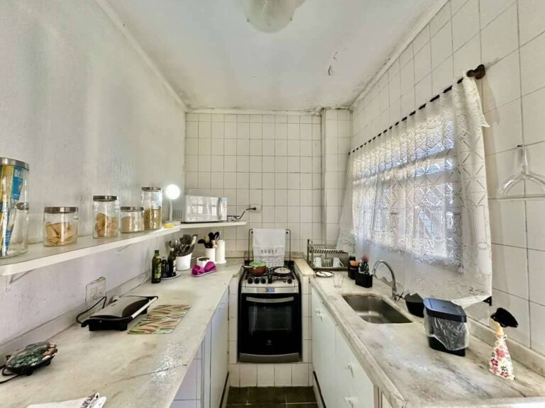 La photo IMG_9625.JPEG a été réduite de 90.45 % le Sexta-feira 11 Julho 2025 à 13:07 par Photo Réducteur v4.10 à télécharger sur http://www.emjysoft.com/