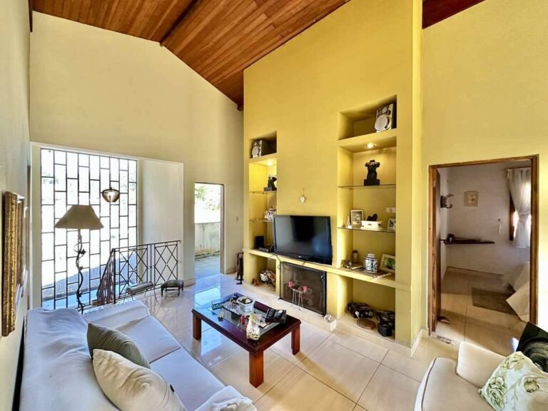 La photo IMG_9675.JPEG a été réduite de 90.42 % le Sexta-feira 11 Julho 2025 à 13:07 par Photo Réducteur v4.10 à télécharger sur http://www.emjysoft.com/