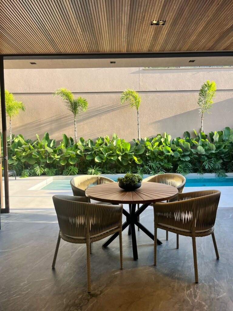 WhatsApp Image 2025-08-11 at 11.01.04 (1)