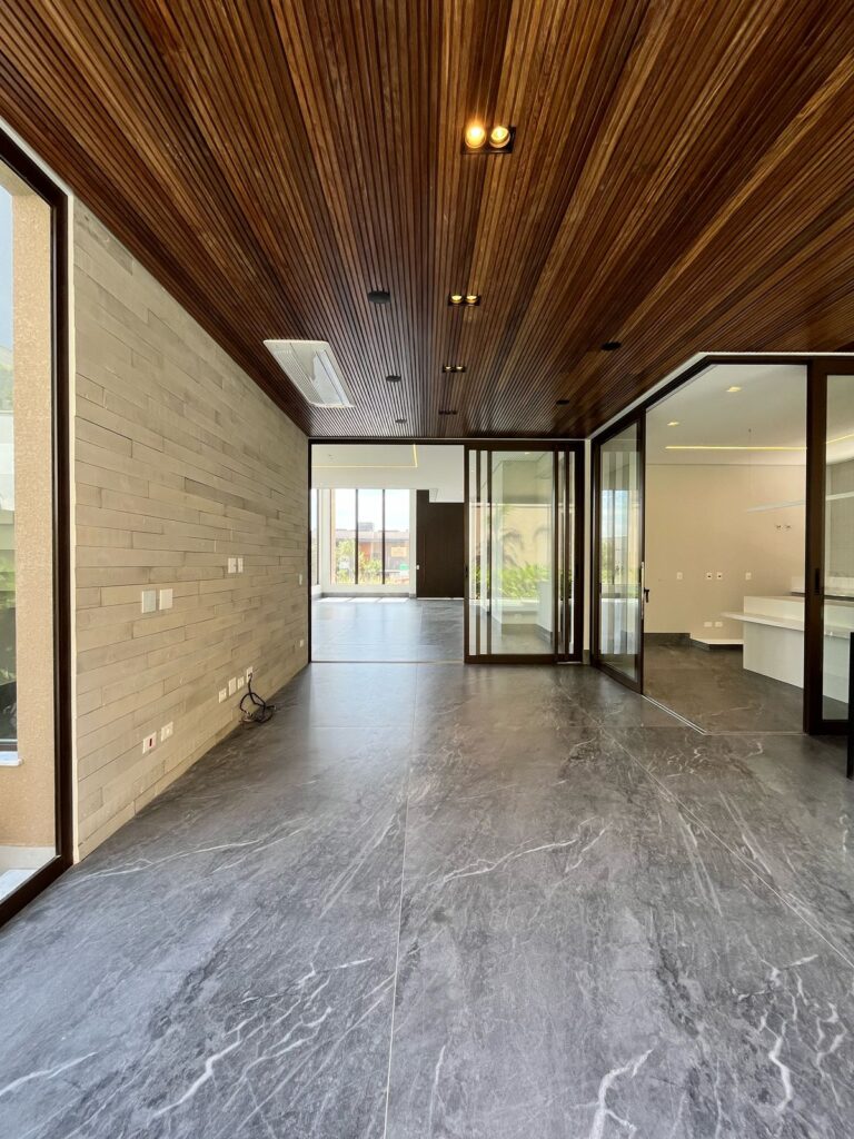 WhatsApp Image 2025-08-11 at 11.01.10 (1)