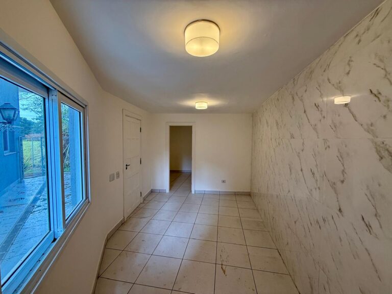 WhatsApp Image 2025-08-15 at 08.30.00