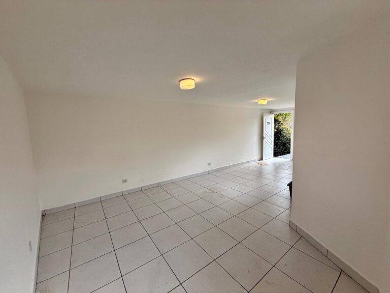 WhatsApp Image 2025-08-15 at 08.30.01