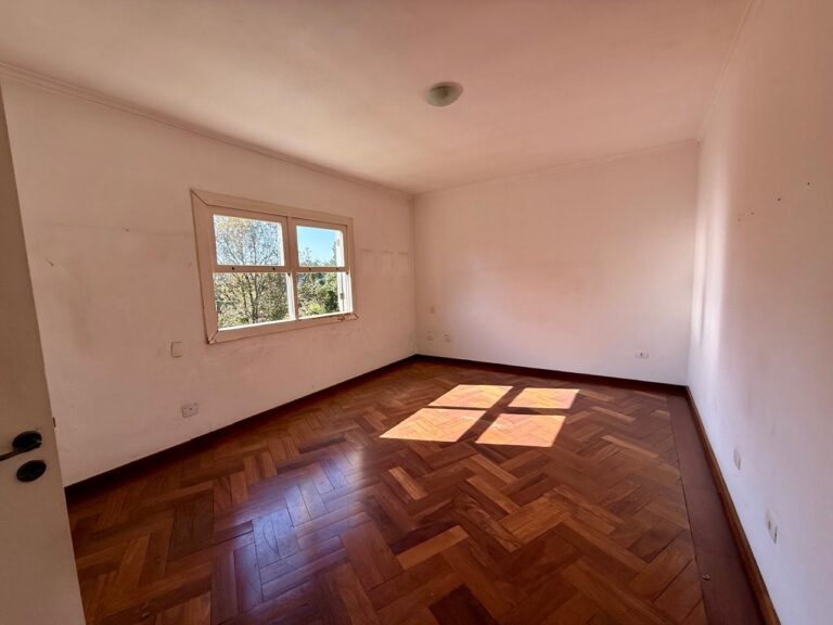 WhatsApp Image 2025-08-18 at 10.58.22 (4)