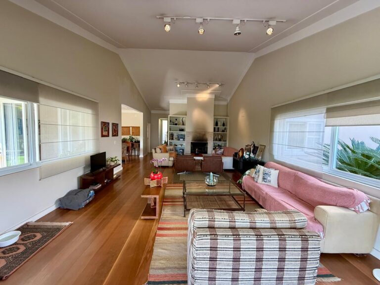 WhatsApp Image 2025-08-18 at 10.59.09 (2)