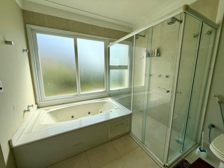 WhatsApp Image 2025-08-18 at 10.59.17