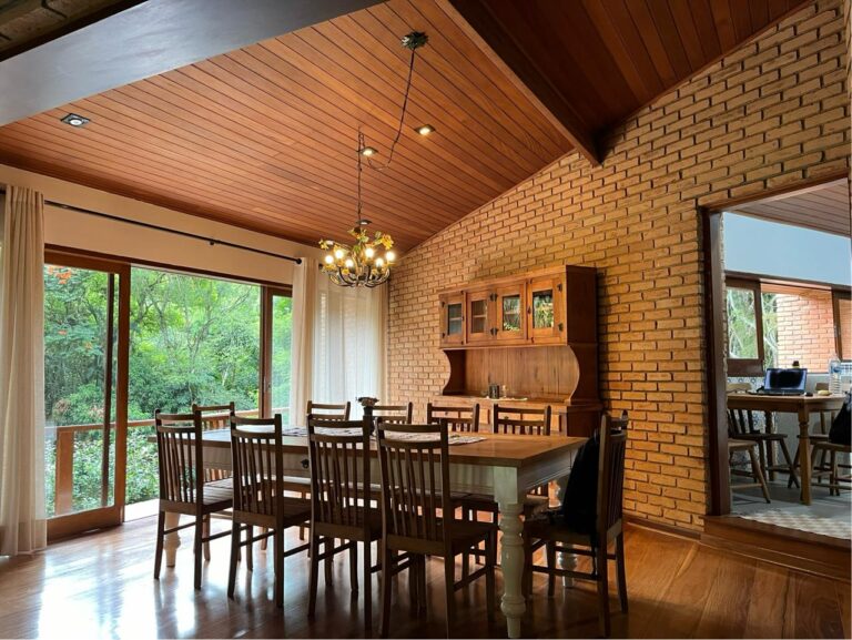 WhatsApp Image 2025-08-20 at 13.19.32 (1)