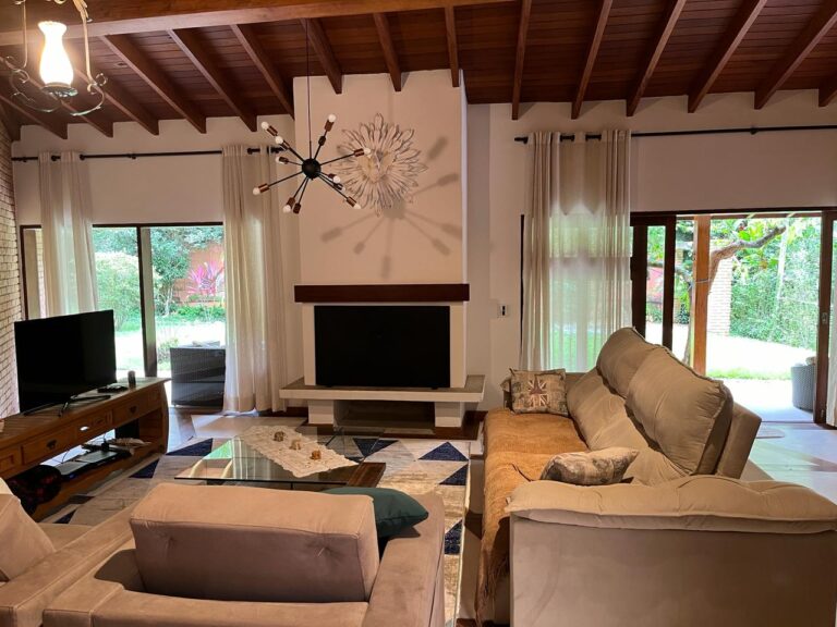 WhatsApp Image 2025-08-20 at 13.19.32 (2)