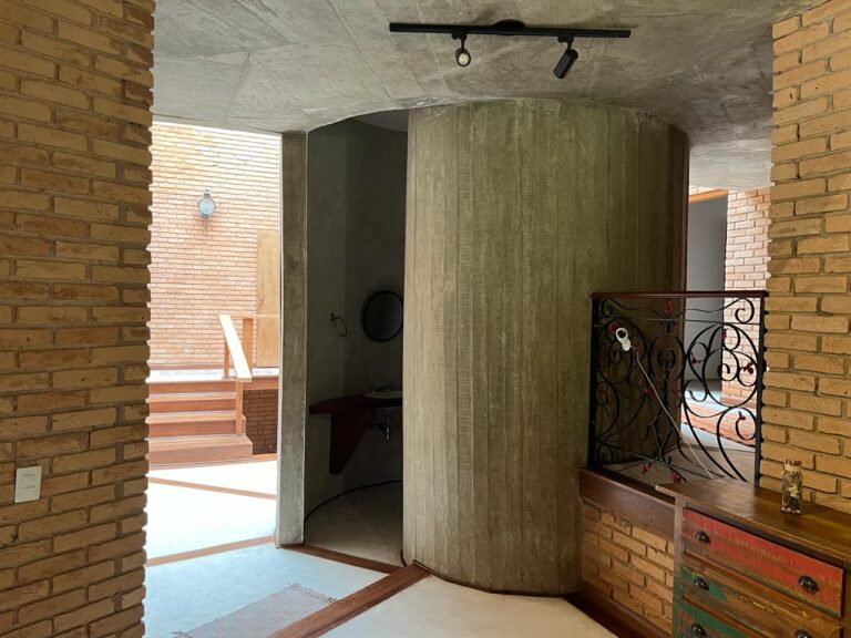 WhatsApp Image 2025-08-20 at 13.19.33