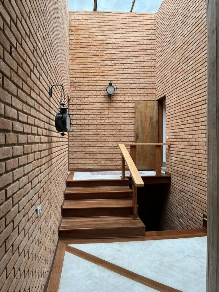 WhatsApp Image 2025-08-20 at 13.19.35 (1)