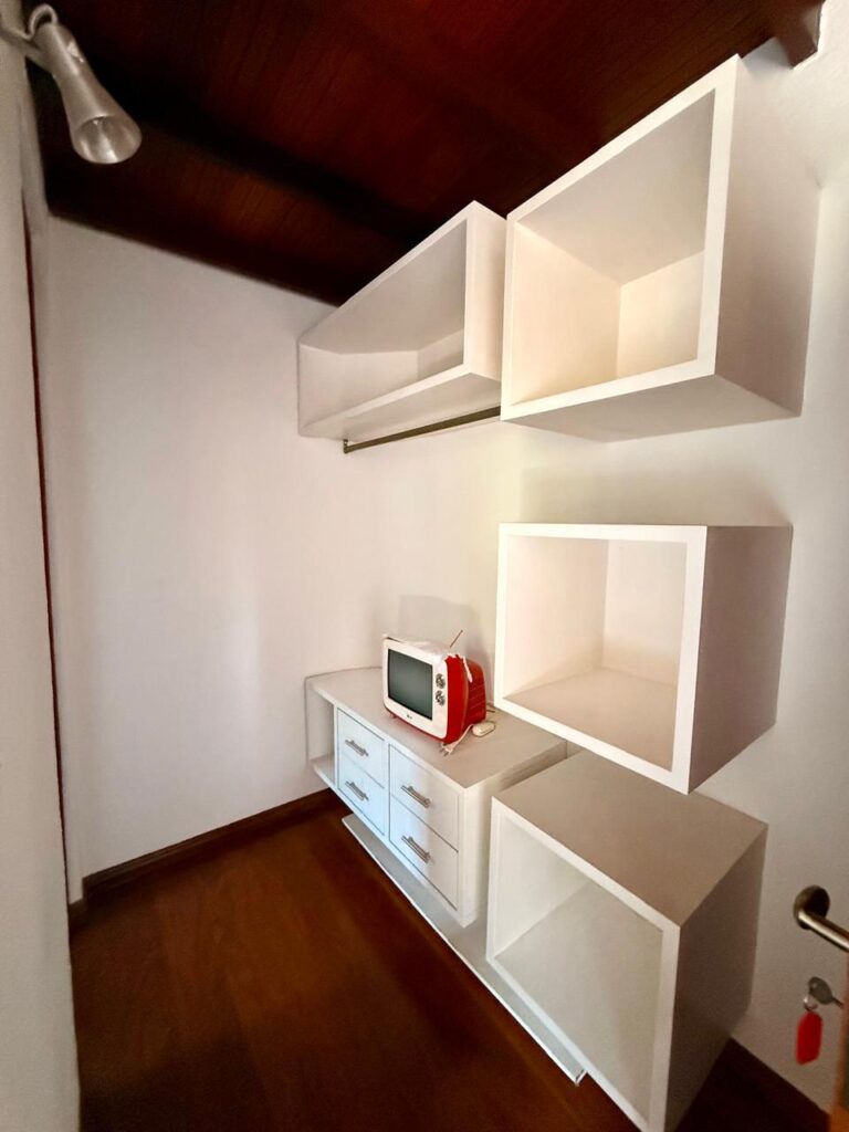 WhatsApp Image 2025-08-20 at 15.16.20 (2)