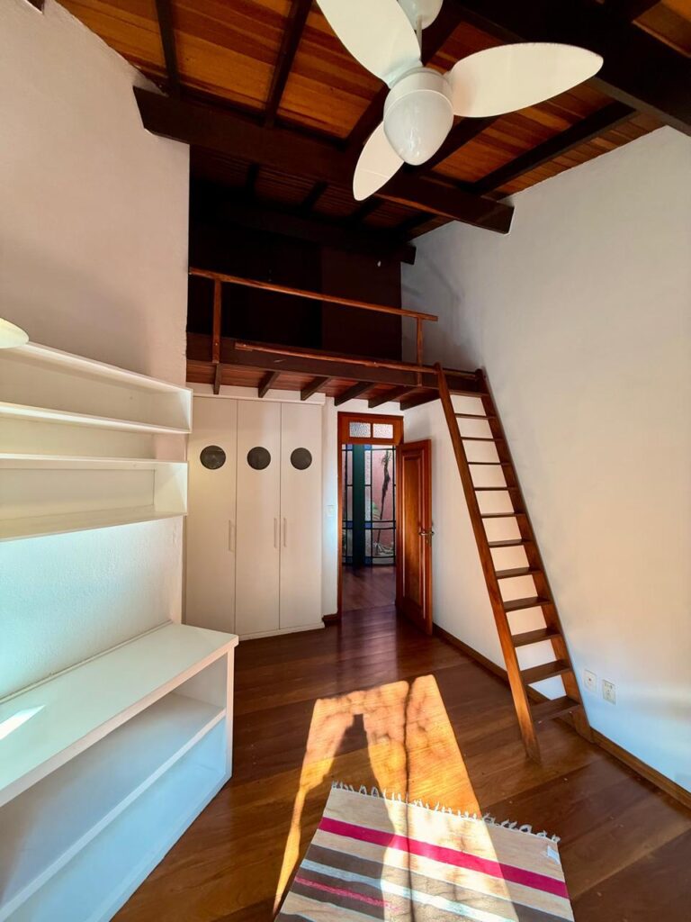 WhatsApp Image 2025-08-20 at 15.16.20