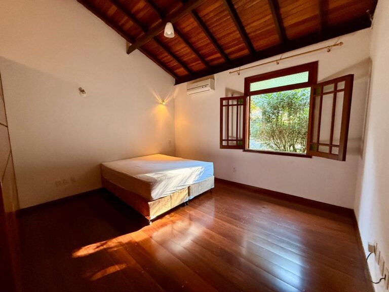 WhatsApp Image 2025-08-20 at 15.16.23