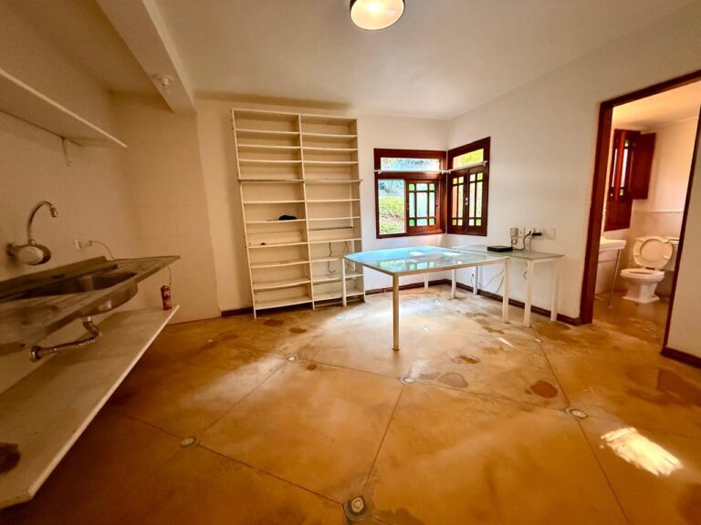 WhatsApp Image 2025-08-20 at 15.16.25