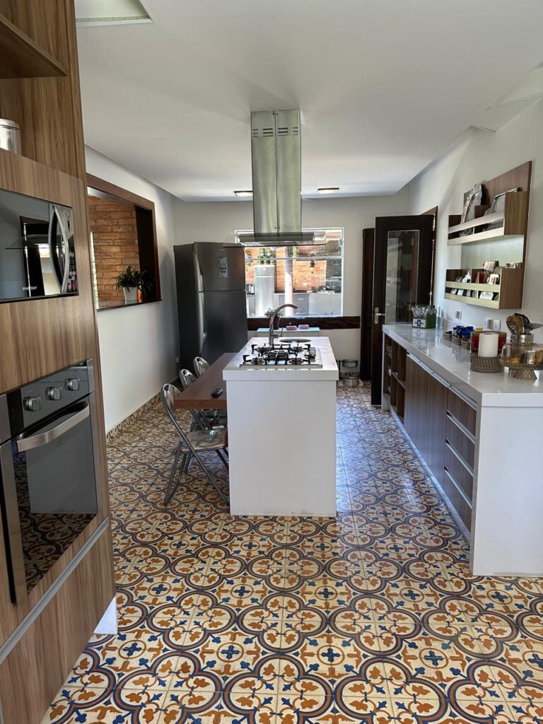 WhatsApp Image 2025-08-20 at 15.19.08