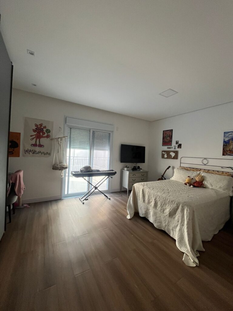 WhatsApp Image 2025-08-25 at 10.44.15 (1)