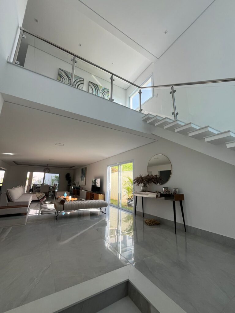 WhatsApp Image 2025-08-25 at 10.44.17 (2)